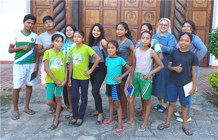 볼리비아 산홀리안 / 성가소비녀회